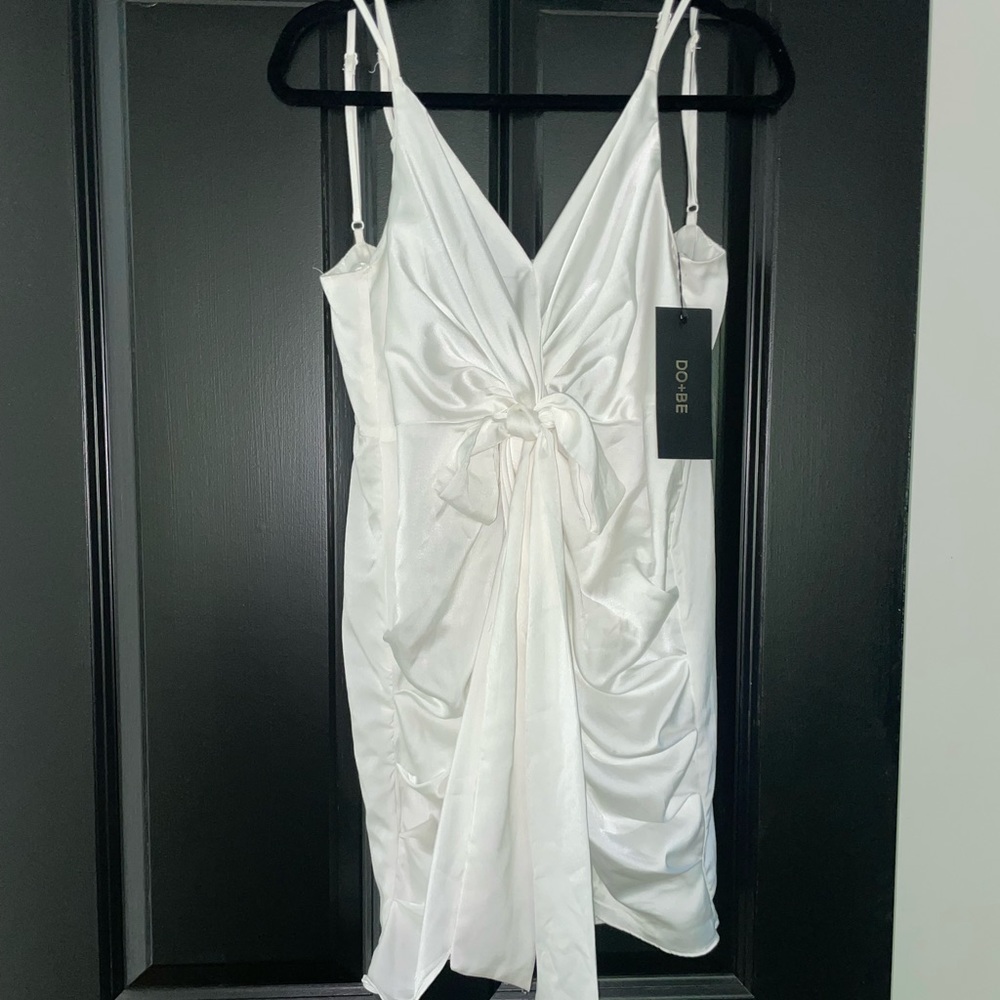 WHITE DO + BE MINI DRESS